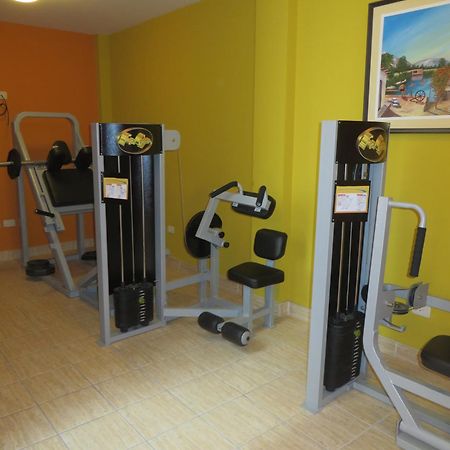 Hostal Hellen Ross Nazca Kültér fotó
