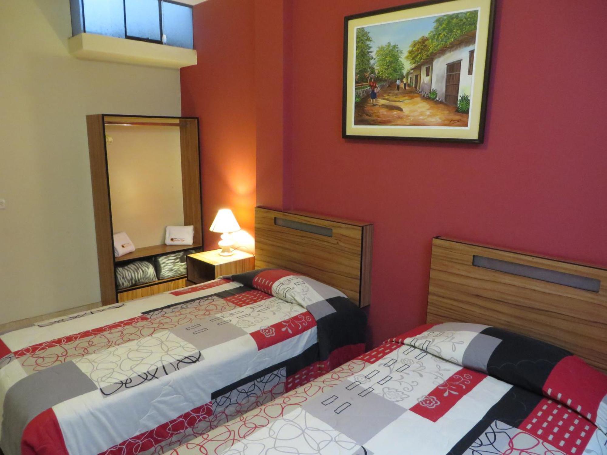 Hostal Hellen Ross Nazca Kültér fotó